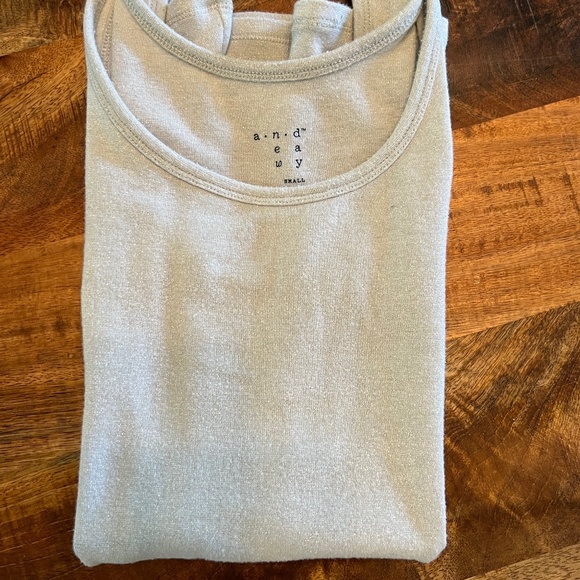 Tank top - Picture 3 of 4